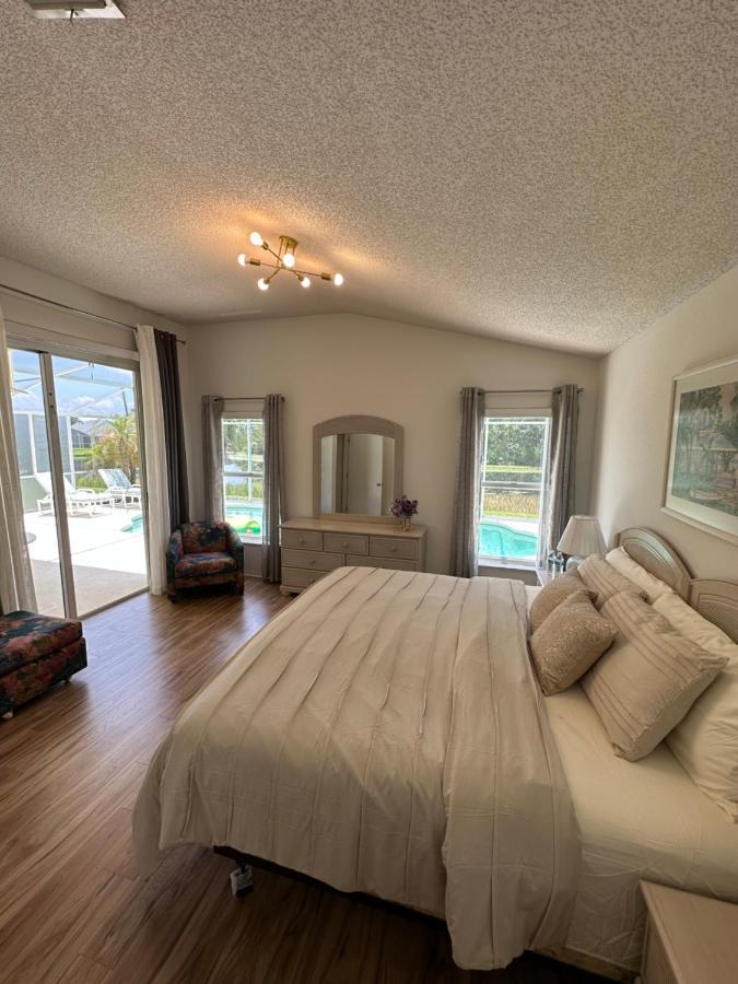Private Pool With A Beautiful View Overlooking The Lake! Near Disney - Universal Kissimmee Dış mekan fotoğraf